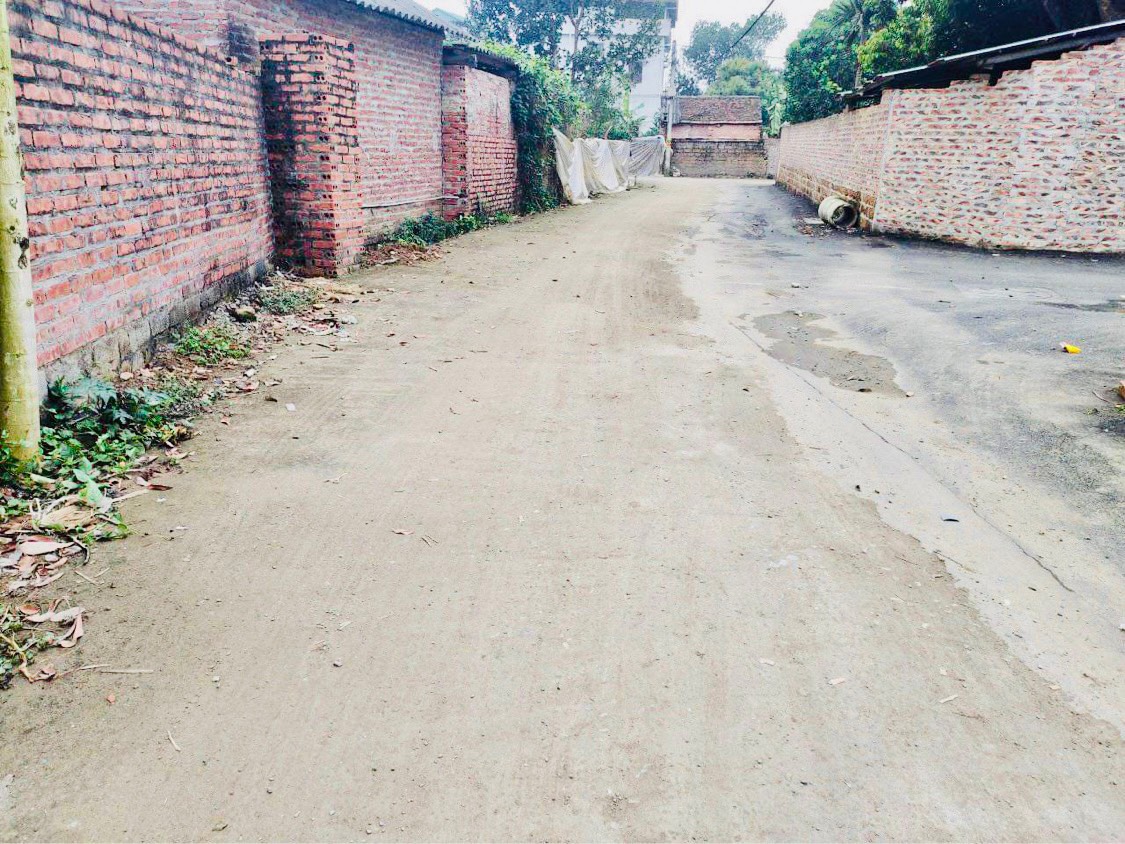 CHỈ HƠN 1 TỈ CÓ NGAY 100m TRỤC CHÍNH TÂN XÃ ĐƯỜNG 2 Ô TÔ TRÁNH NHAU.