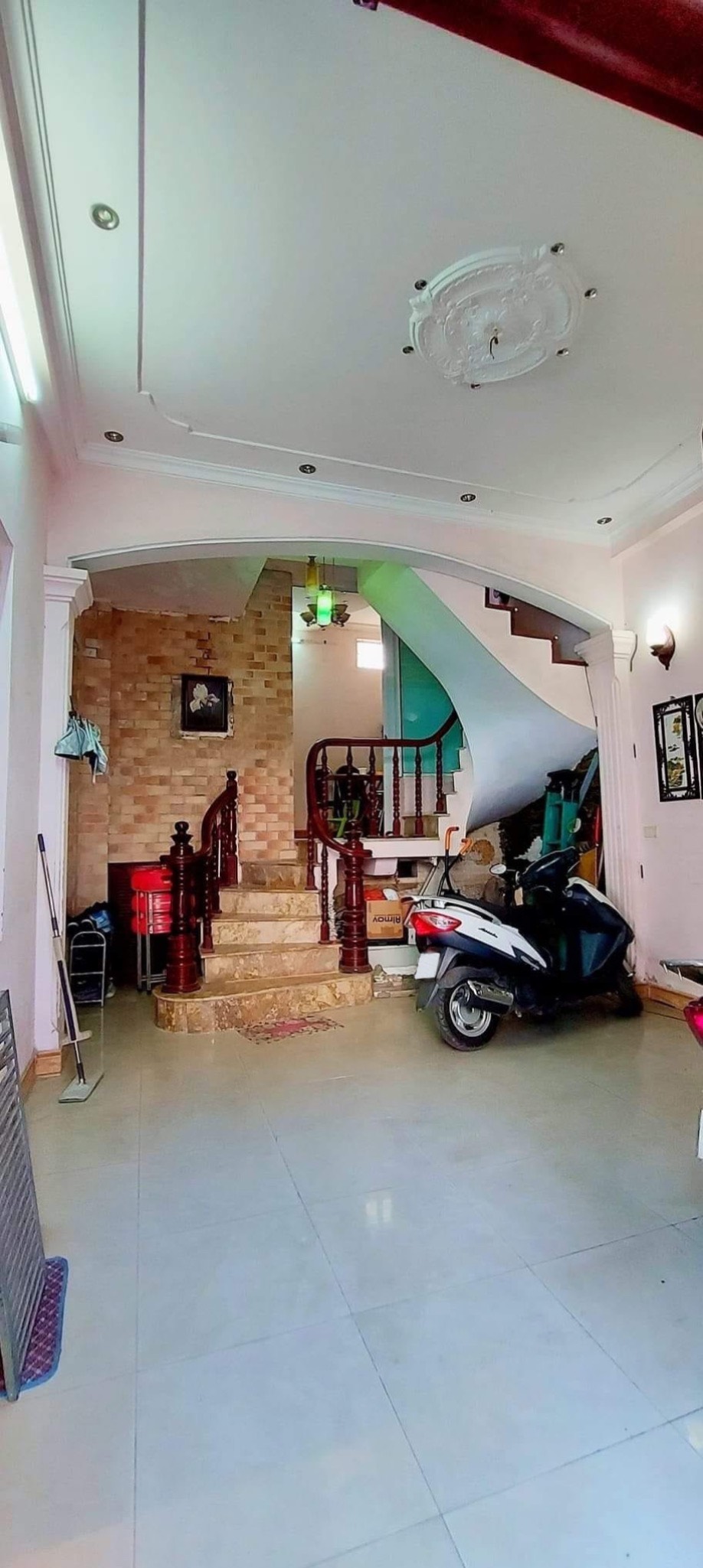 BÁN NHÀ MẶT NGÕ PHỐ KIM MÃ BA ĐÌNH-GẦN PHỐ-LÔ GÓC-TIỆN ÍCH ĐỈNH-31M 4xTỶ