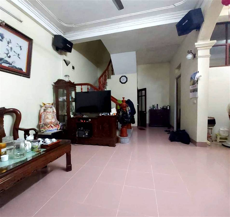 Gấp nhà ngõ 72 Nguyễn Trãi, Ngã Tư Sở, hàng xóm Royal City 50m 4T 5.8 tỷ.