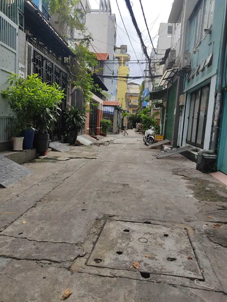 Bán nhà Quận 10, Khu Vip Thành Thái, 75m2 ngang hơn 8m chính chủ lâu năm, nhỉnh 11 tỷ.