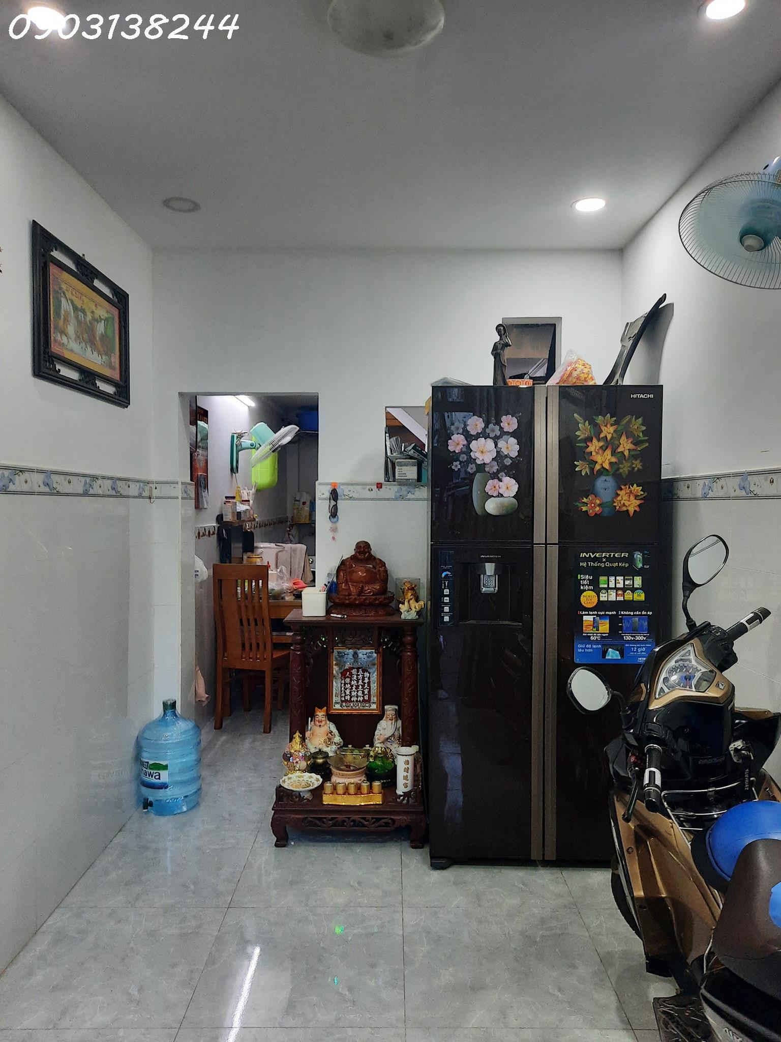 Nhà bán Tân Bình, HXH 5m Lạc Long Quân, 4 tầng vào ở ngay nhỉnh 3 tỷ.