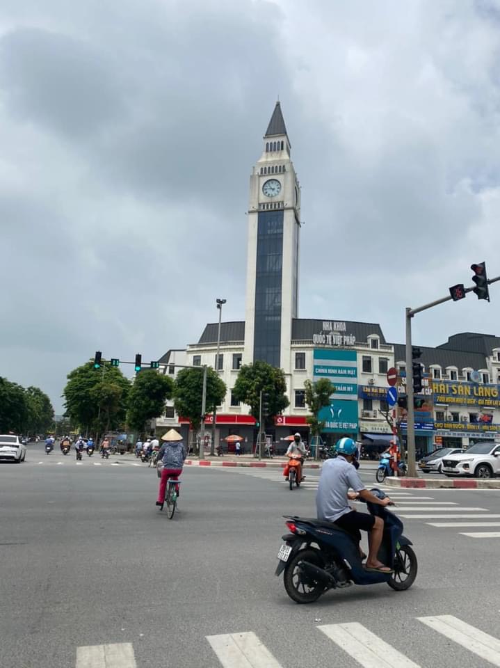 LIỀN KỀ VĂN PHÚ, MẶT CHÍNH KINH DOANH, 13.99 TỶ.