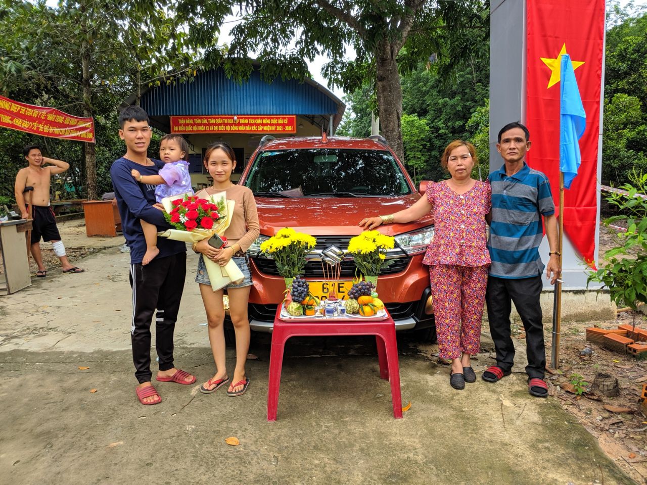 le-cung-xe-o-to-moi-mua-0