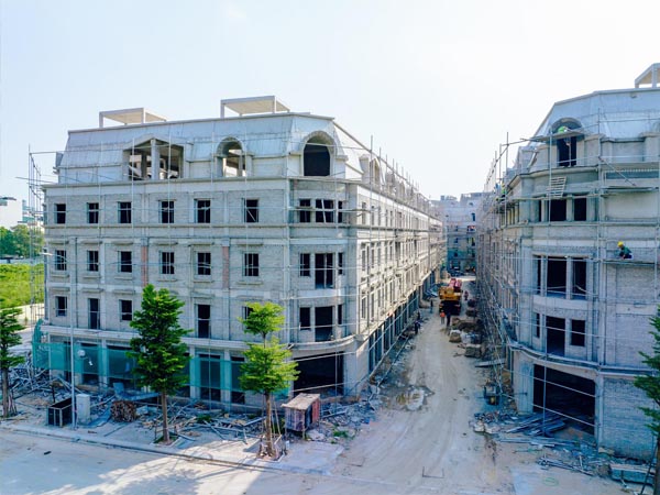 lien-ke-rue-de-charme-1
