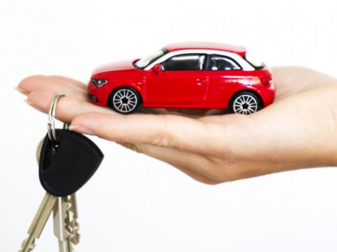 menh-hoa-mua-xe-mau-gi