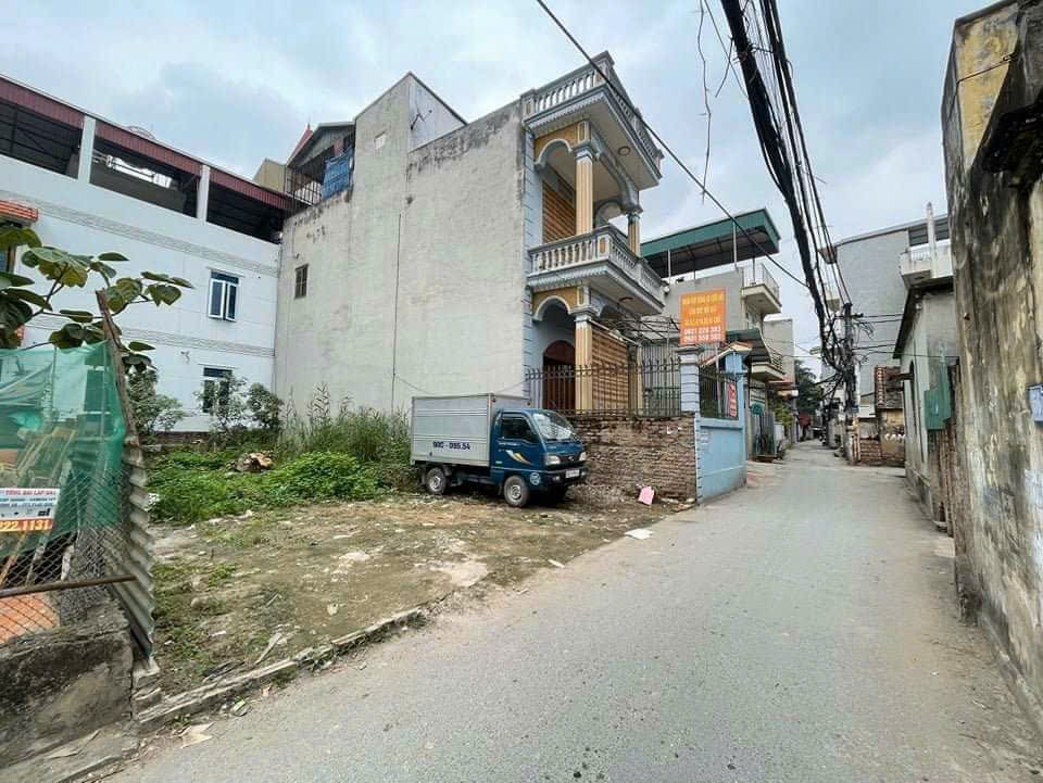 Bán đất Phương Canh 75m2, Mt hơn 6m ô tô vào đất, xây ccmn hết ý, giá hơn 5 tỷ.