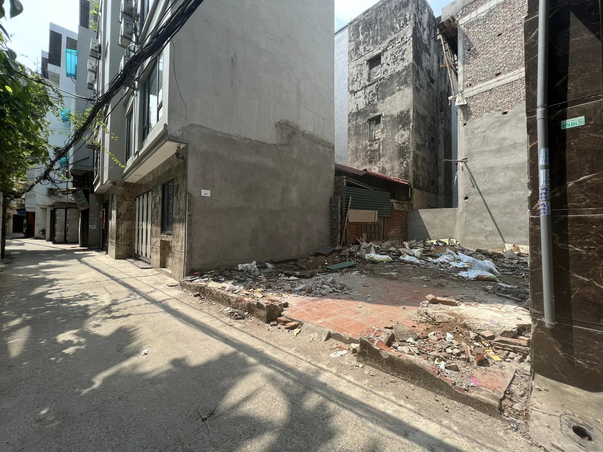 Bán đất Cầu Diễn, phân lô 66m2, Mt 6m ngõ thông ô tô vòng quanh, giá siêu mềm.