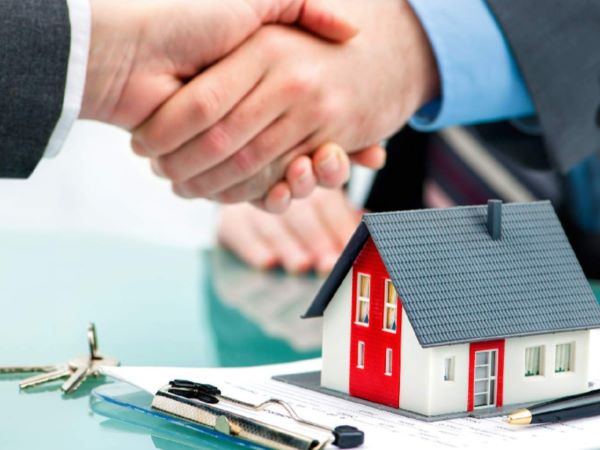Những vong hồn có thể gây rối và ảnh hưởng tiêu cực tới tài lộc hòa khí gia đình trong ngôi nhà mới thang-co-hon-nen-kieng-mua-gi