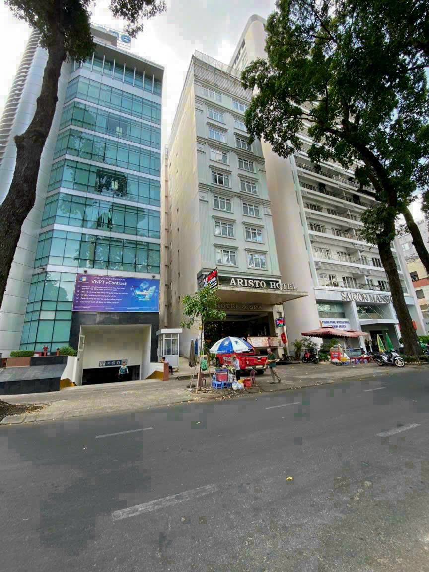 Giải quyết công nợ, Bán gấp MT Nguyễn Văn Đậu 5 lầu thang máy, HĐT 60 triệu/tháng, giá chỉ 13.9 tỷ.