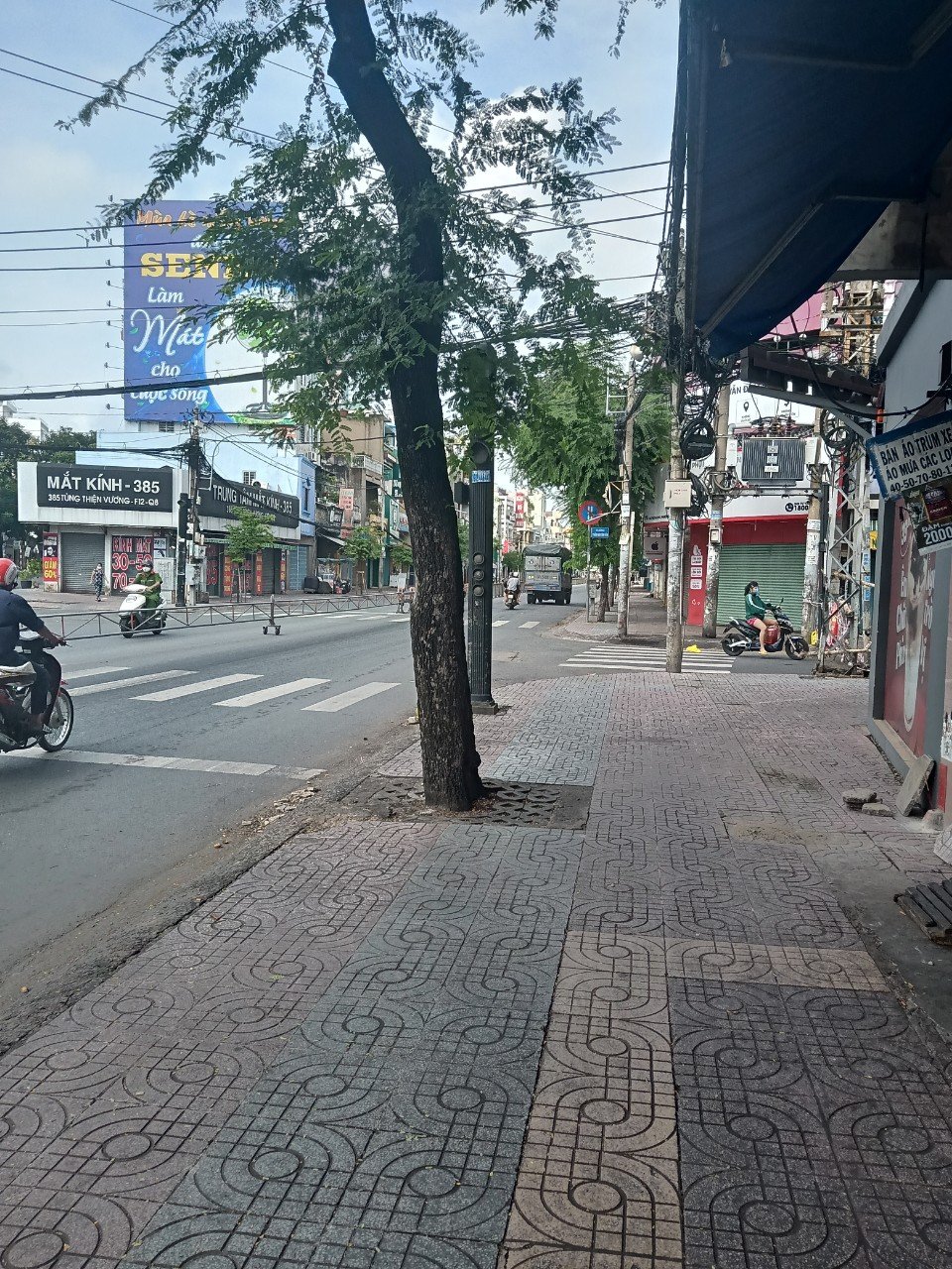 Hạ giá bán gấp nhà vị trí đắc địa MT Tùng Thiện Vương, P.13, Quận 8 với 17.5 tỷ.