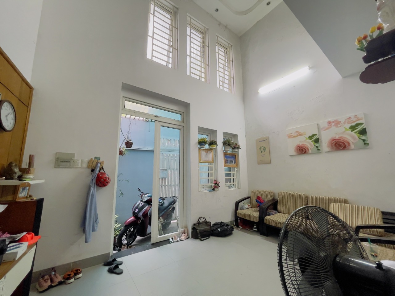 Chính chủ gửi bán nhà hẻm Rạch Bùng Binh, P.9, Quận 3 với 11.5 tỷ.