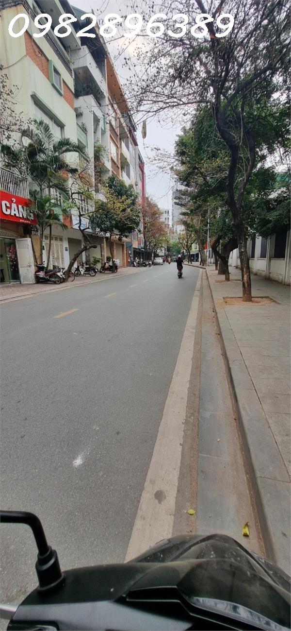 PHÂN LÔ Ô TÔ TRÁNH, VỈA HÈ, KINH DOANH, 7T THANG MÁY PHỐ VŨ PHẠM HÀM 88M, 28 TỶ.