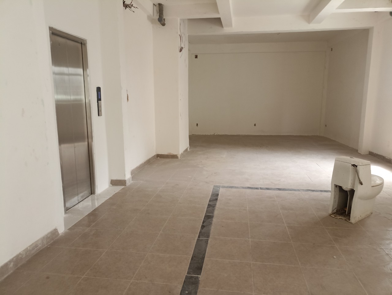 Cần cho Thuê nhà MTKD đường Lý Thường Kiệt, P14, Quận 10