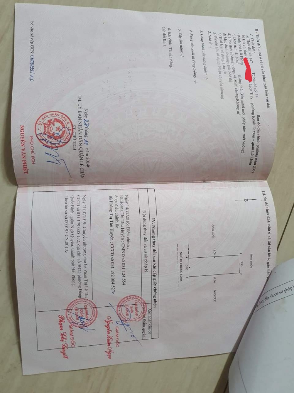 Bán nhà ngõ 384 Lạch Tray, diện tích 42m 2 tầng GIÁ 1.95 tỉ độc lập riêng tường.