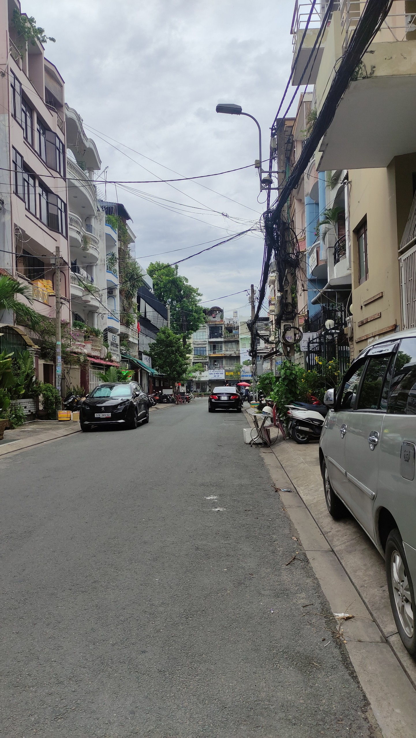 Bán Nhà hẻm 8M - Kinh doanh Thành Thái Quận 10, 55m2 - 4 Tầng Vuông Đẹp.