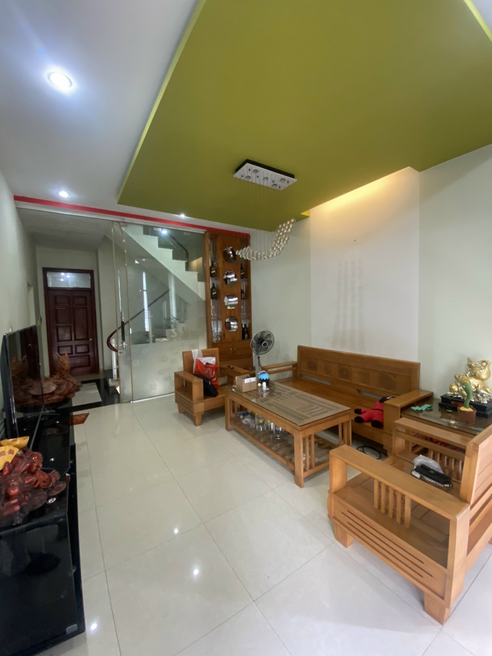 Bán nhà phố Thiên Lôi, 63m 4 tầng độc lập, ngõ ô.tô GIÁ 3.75 tỉ gần AEON.