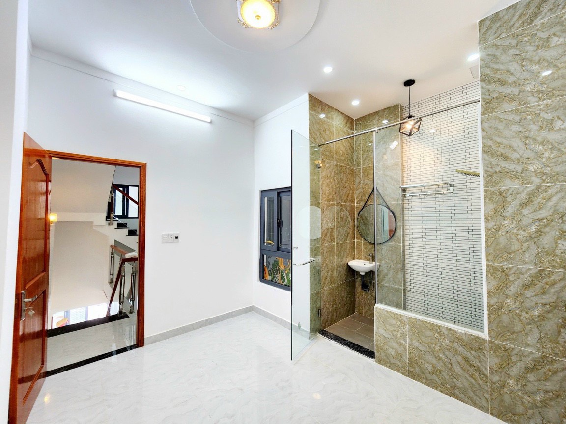 Bán Lầu sổ riêng thổ cư đã hoàn công đường xe hơi né nhau p Tân Hiệp Biên Hòa giá đẹp như nhà.