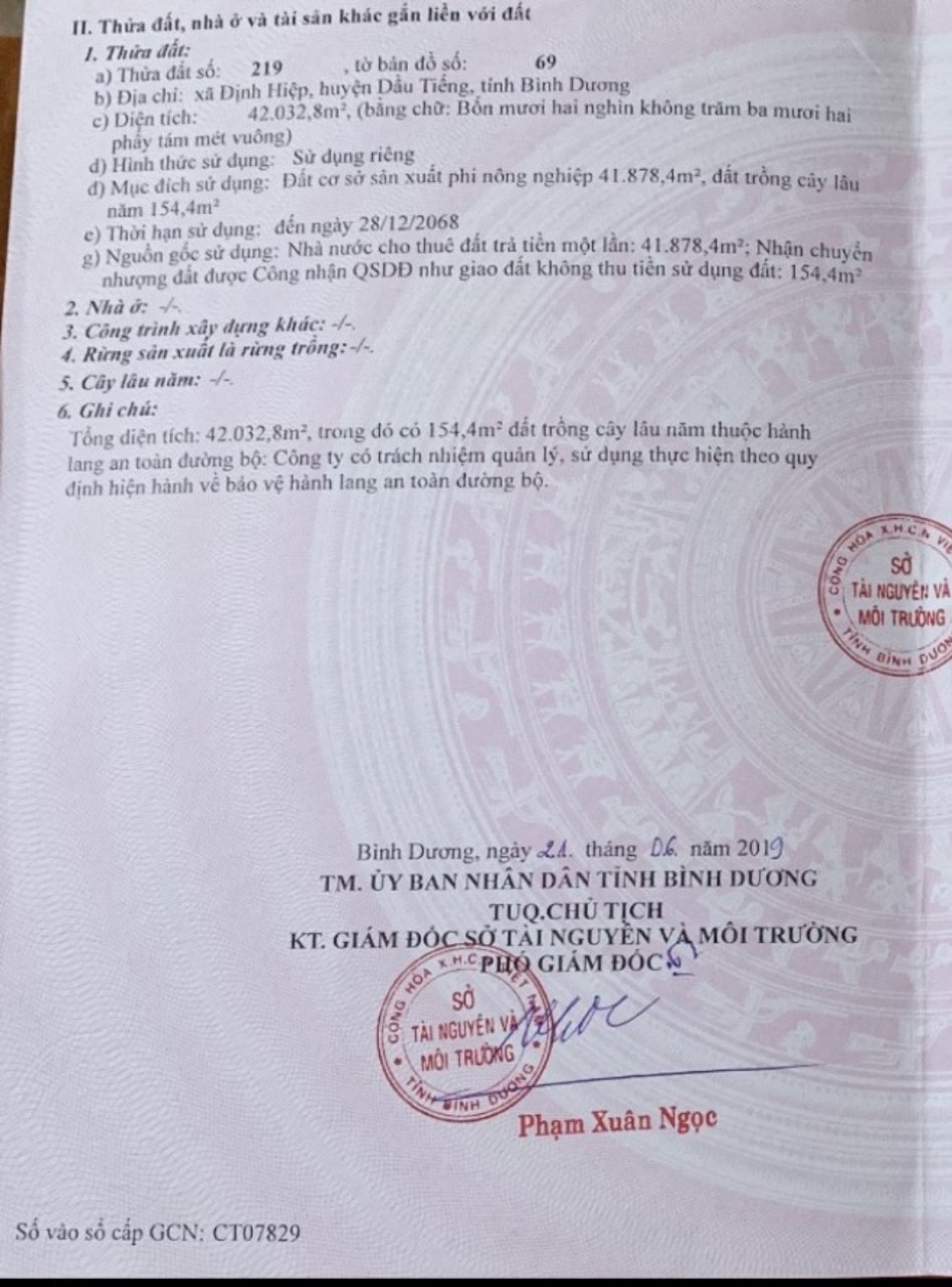 Chính chủ 4,3 hecta đất full SKC Dầu Tiếng ,Bình Dương 50 năm giá 42 tỷ.