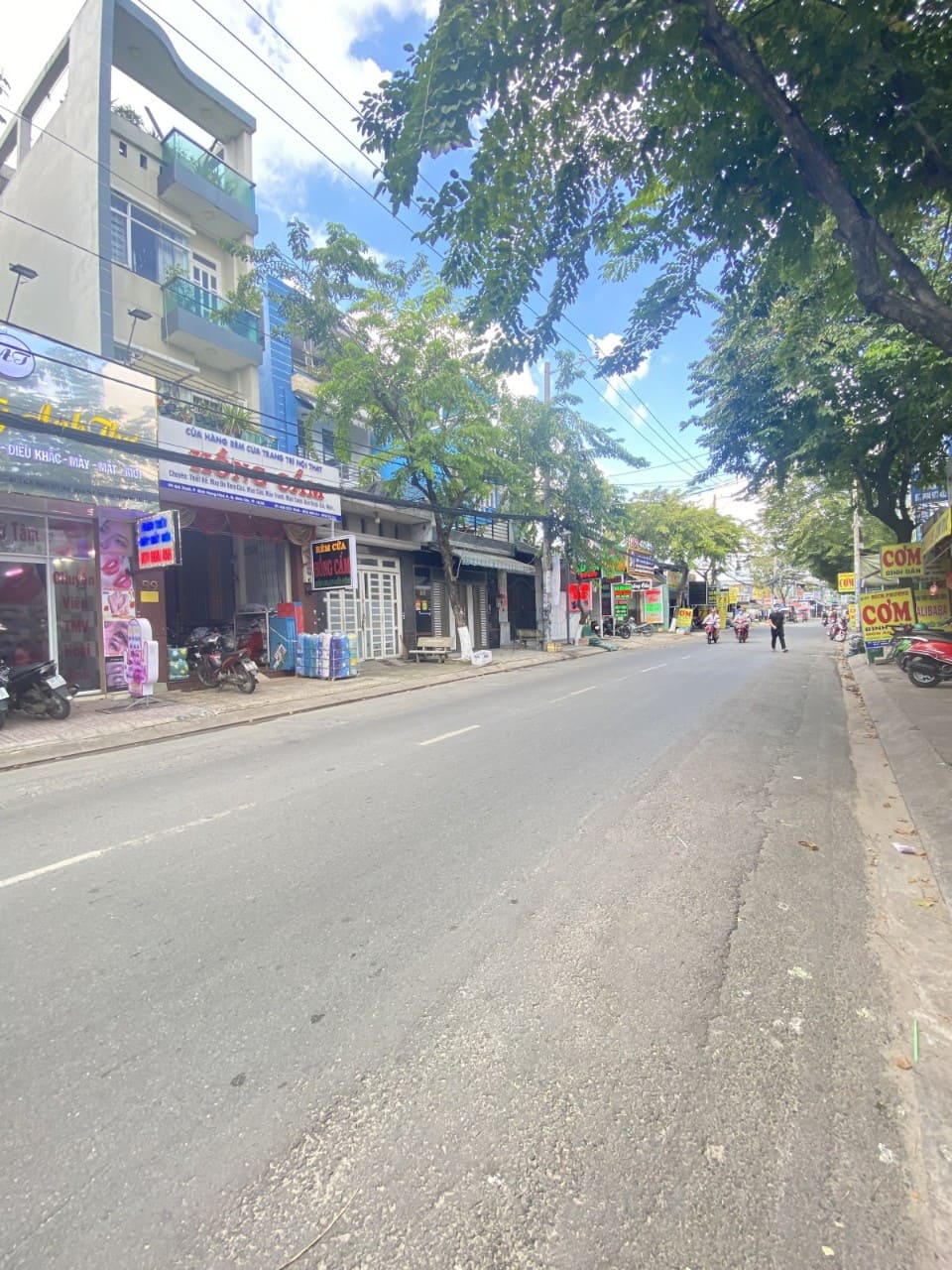 Cần bán mặt tiền kinh doanh Gò Xoài Bình Tân 5 tầng 80m2 chỉ 9,6 tỷ TL.