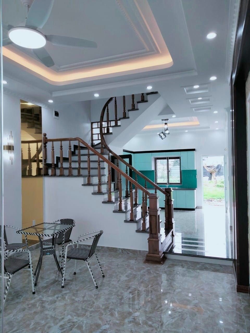 Bán nhà phố Trung Lực, 50m 4 tầng mới tinh, ngõ 5m GIÁ 3.9 tỉ.