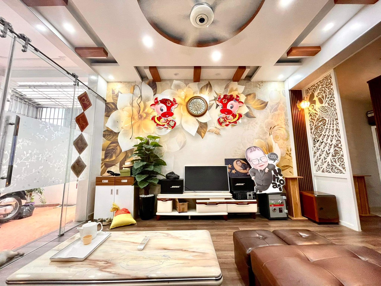 Bán nhà ngõ 122 Đình Đông, diện tích 56m 4 tầng cực đẹp GIÁ 2.45 tỉ.