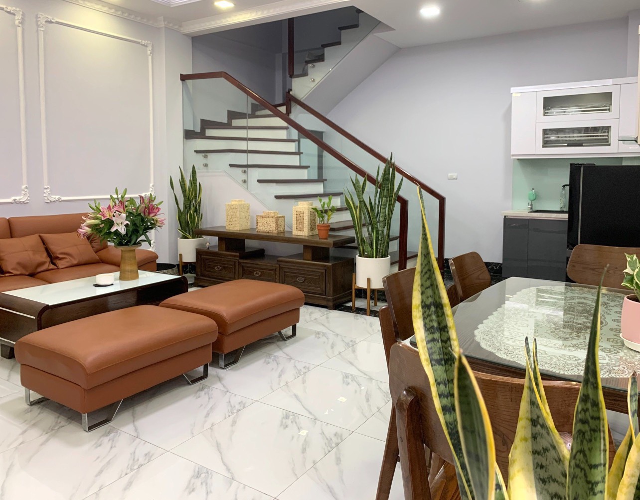 Chính chủ bán căn nhà siêu đẹp cách mặt đường Xã Đàn 30m. DT 45m2 5 tầng. Giá 6.9 tỷ