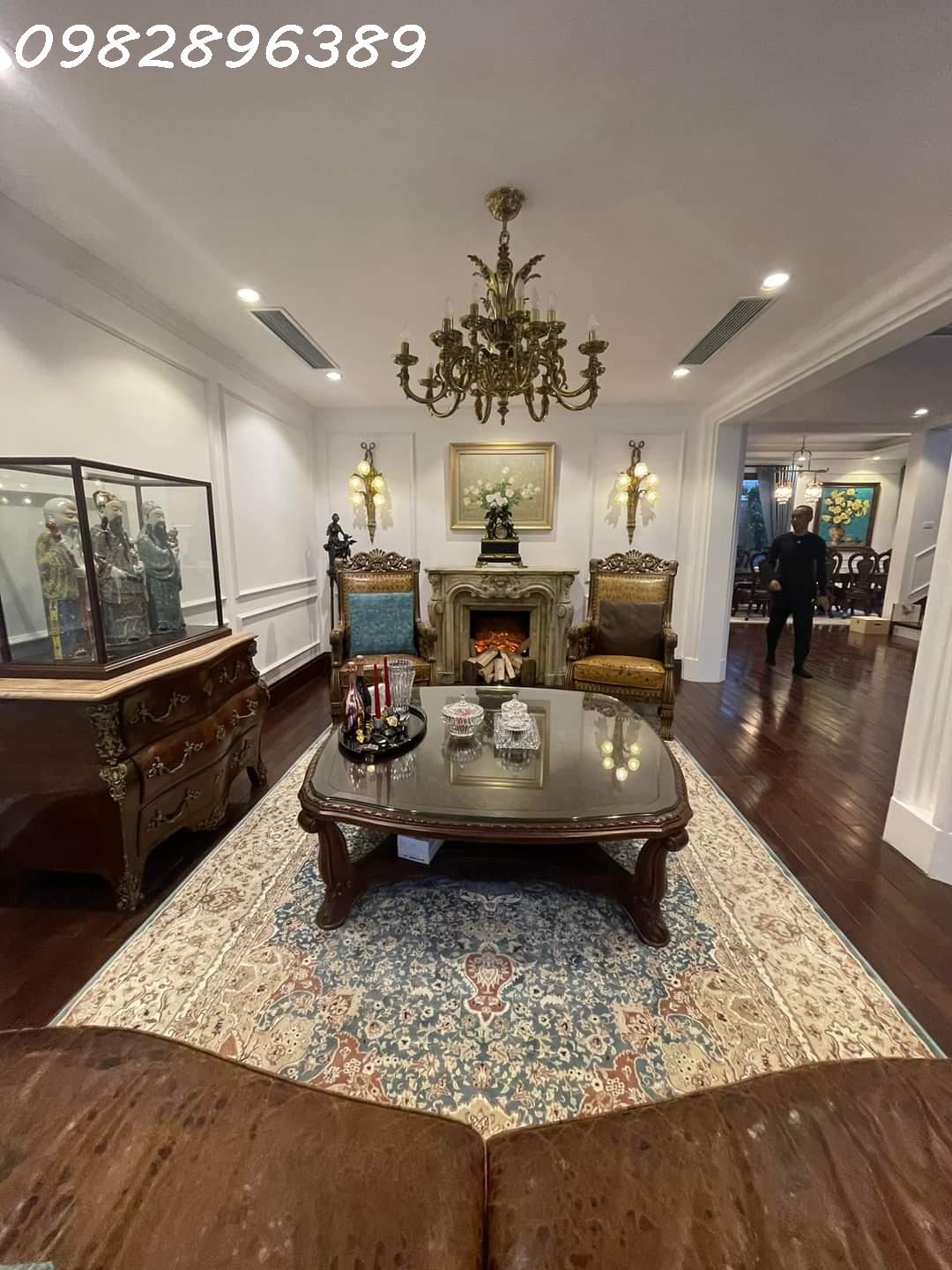 PHÂN LÔ, Ô TÔ TRÁNH VỈA HÈ KINH DOANH 7T THANG MÁY VŨ PHẠM HÀM 106M, 33.9 TỶ.