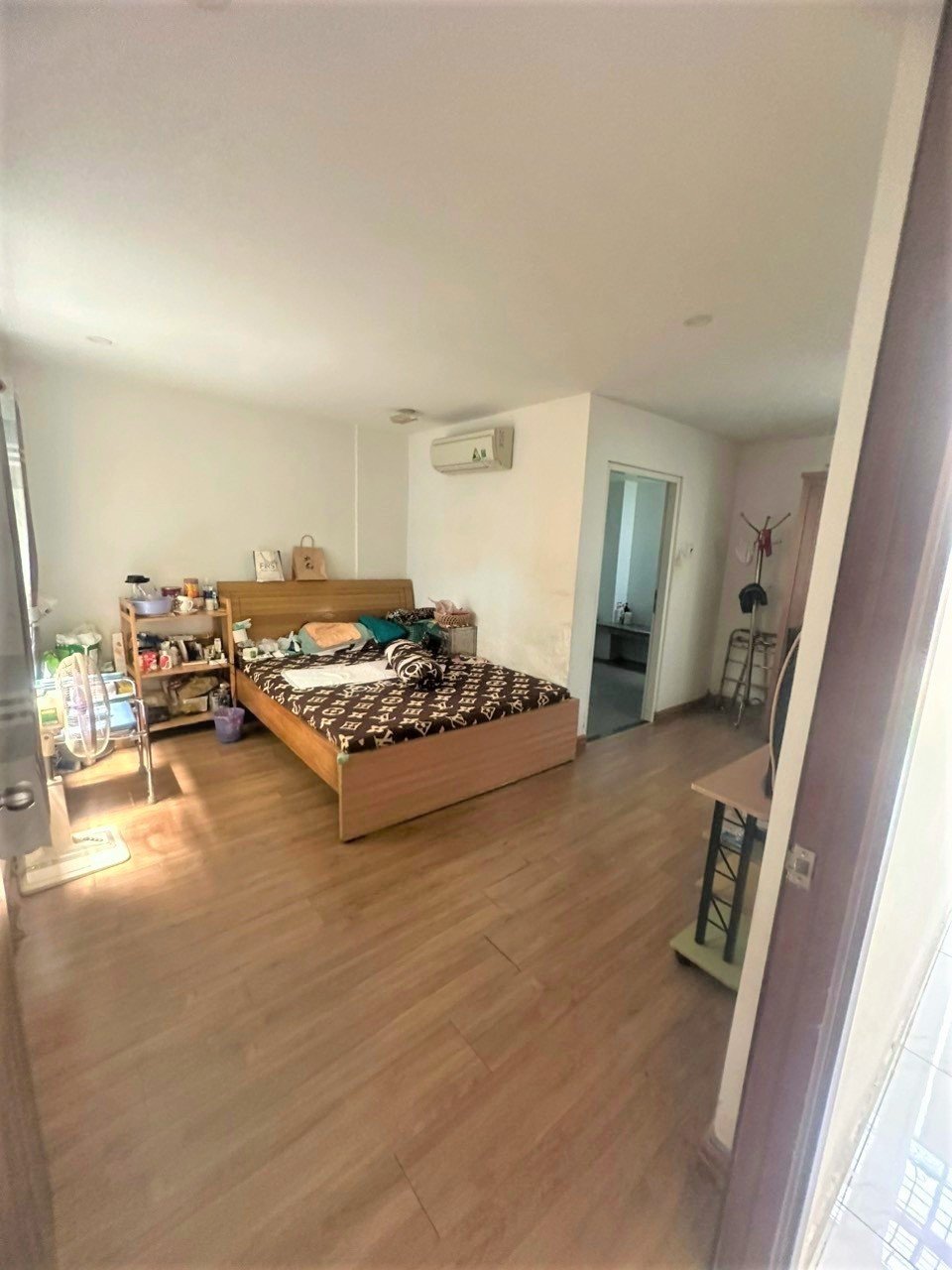 Nhà 1/ Lạc Long Quân ngay TRUNG TÂM Quận 11