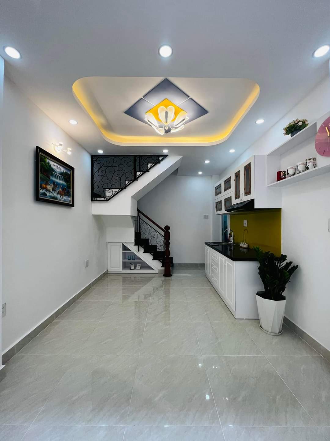 NHÀ 4 TẦNG HOÀNG HOA THÁM - BÌNH THẠNH - MỚI ĐẸP Ở NGAY - HẺM Ô TÔ THÔNG - 3.9 TỶ TL