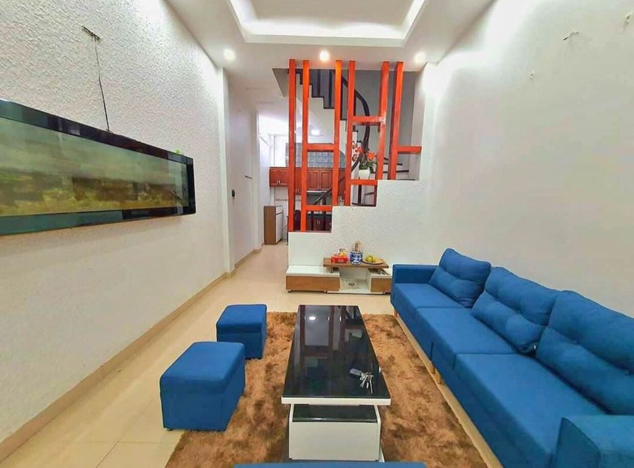 Bán Nhà Riêng Rẻ Nhất Ngã Tư Sở, Phố Khương Trung 30m2 - Vị Trí Đắc Địa, Pháp Lý Rõ Ràng.