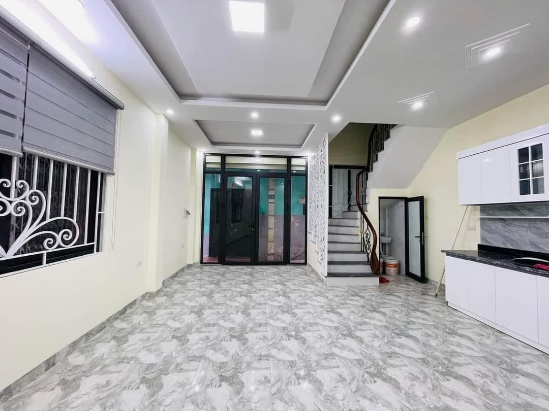 Khương Trung, Thanh Xuân, DT 33m2 x 5 Tầng - Giá 4.75 tỷ còn thương lượng.