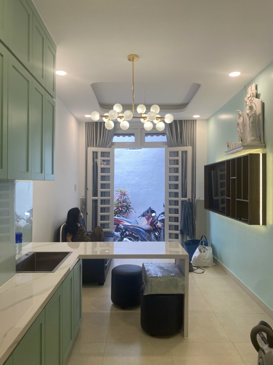 Chính chủ gửi: Bán gấp nhà hẻm khu nội bộ Phan Văn Trị, P11, Bình Thạnh.