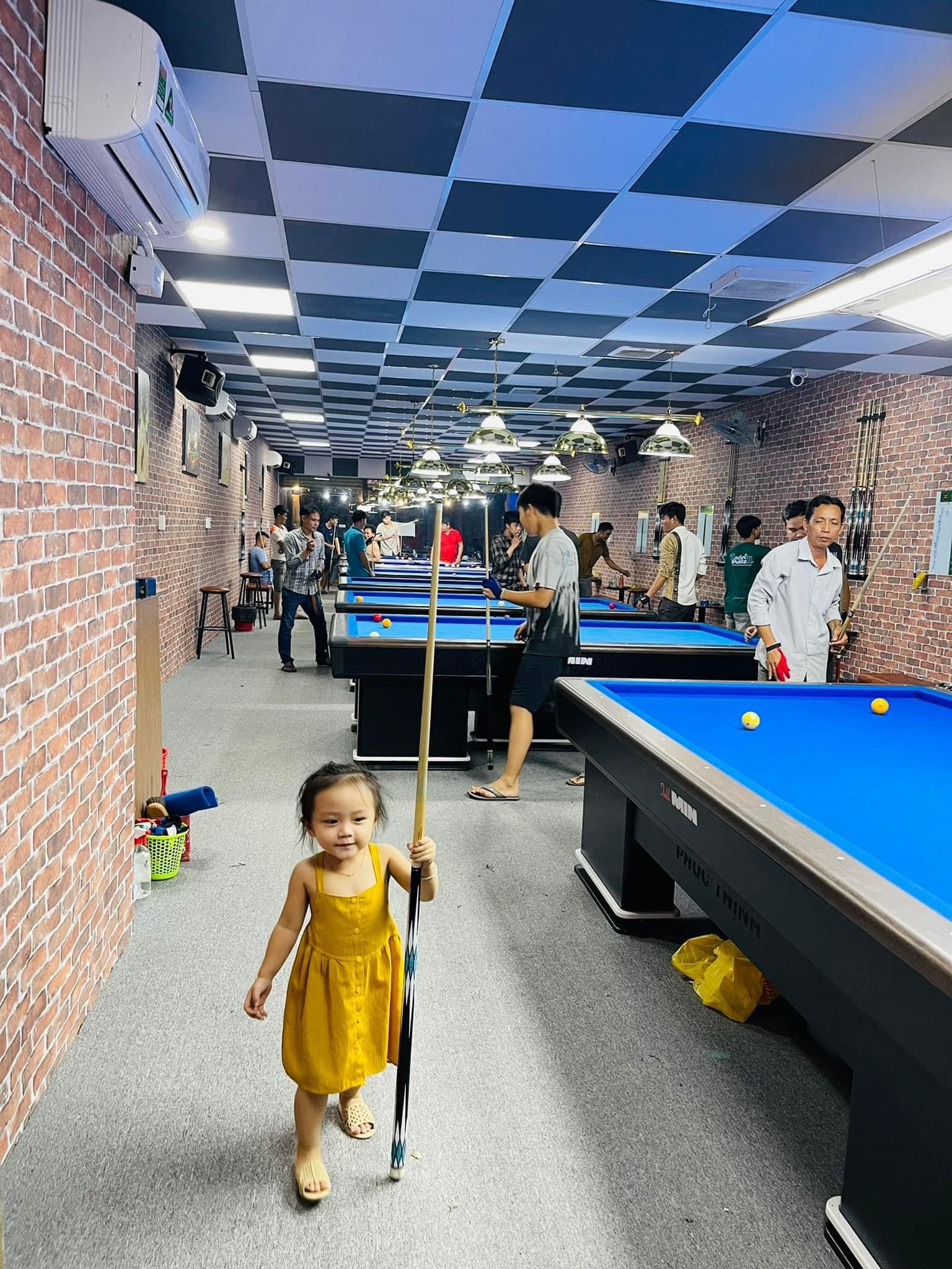 SANG NHƯỢNG CÂU LẠC BỘ BIDA ĐỊA CHỈ HIỆP PHƯỚC, NHÀ BÈ, THÀNH PHỐ HỒ CHÍ MINH.