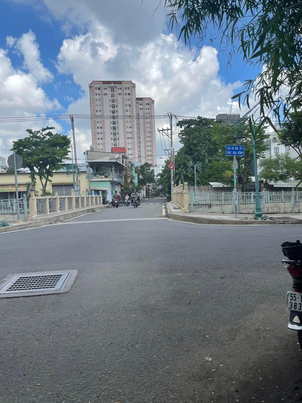 HẺM XE HƠI- 2 TẦNG- 33m2- CHỈ 3.2 TỶ