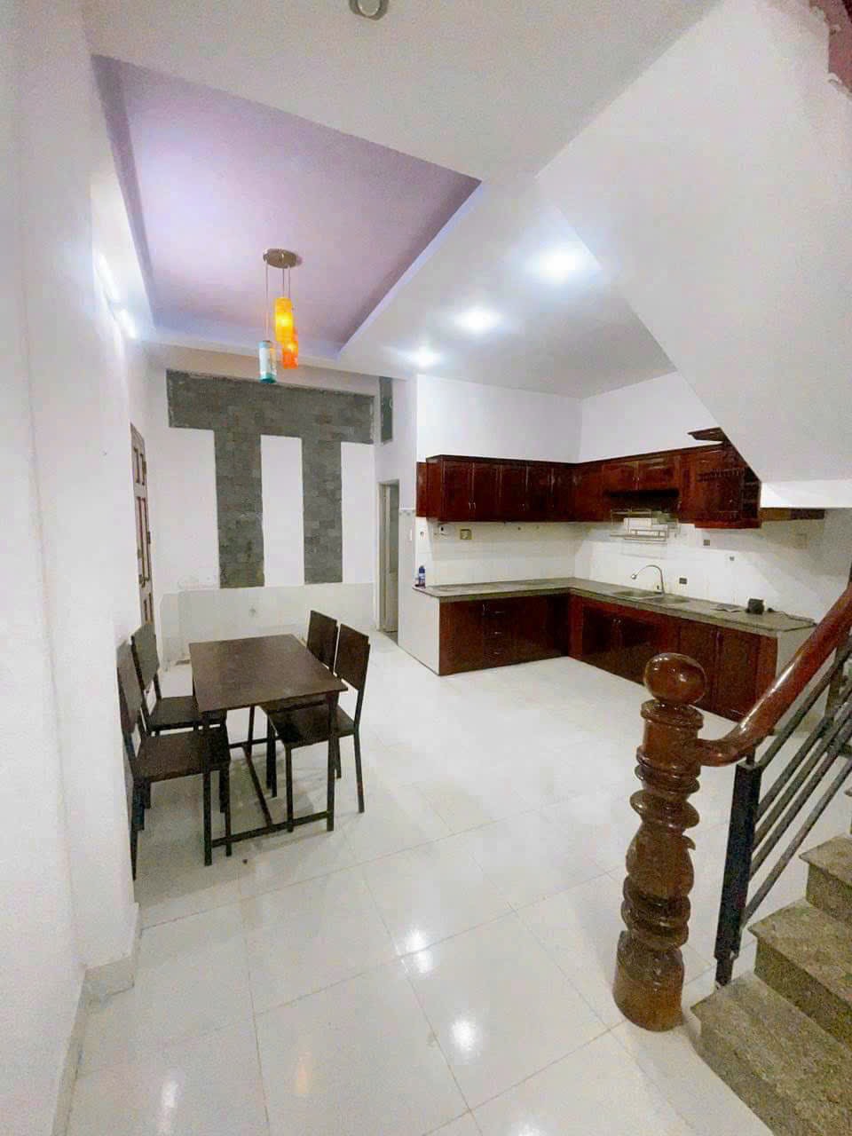 Nhà to đẹp 6x12m hẻm xe hơi, ngay Ngã Tư Ga giáp Gò Vấp