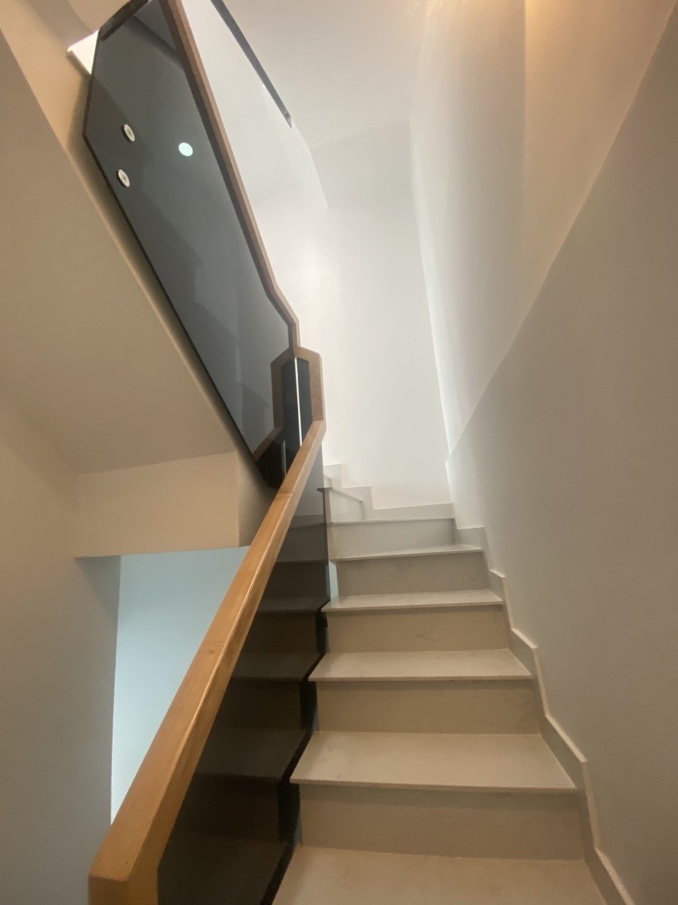 Mặt Tiền Phan Tây Hồ Quận Phú Nhuận giá 11,7 tỷ.