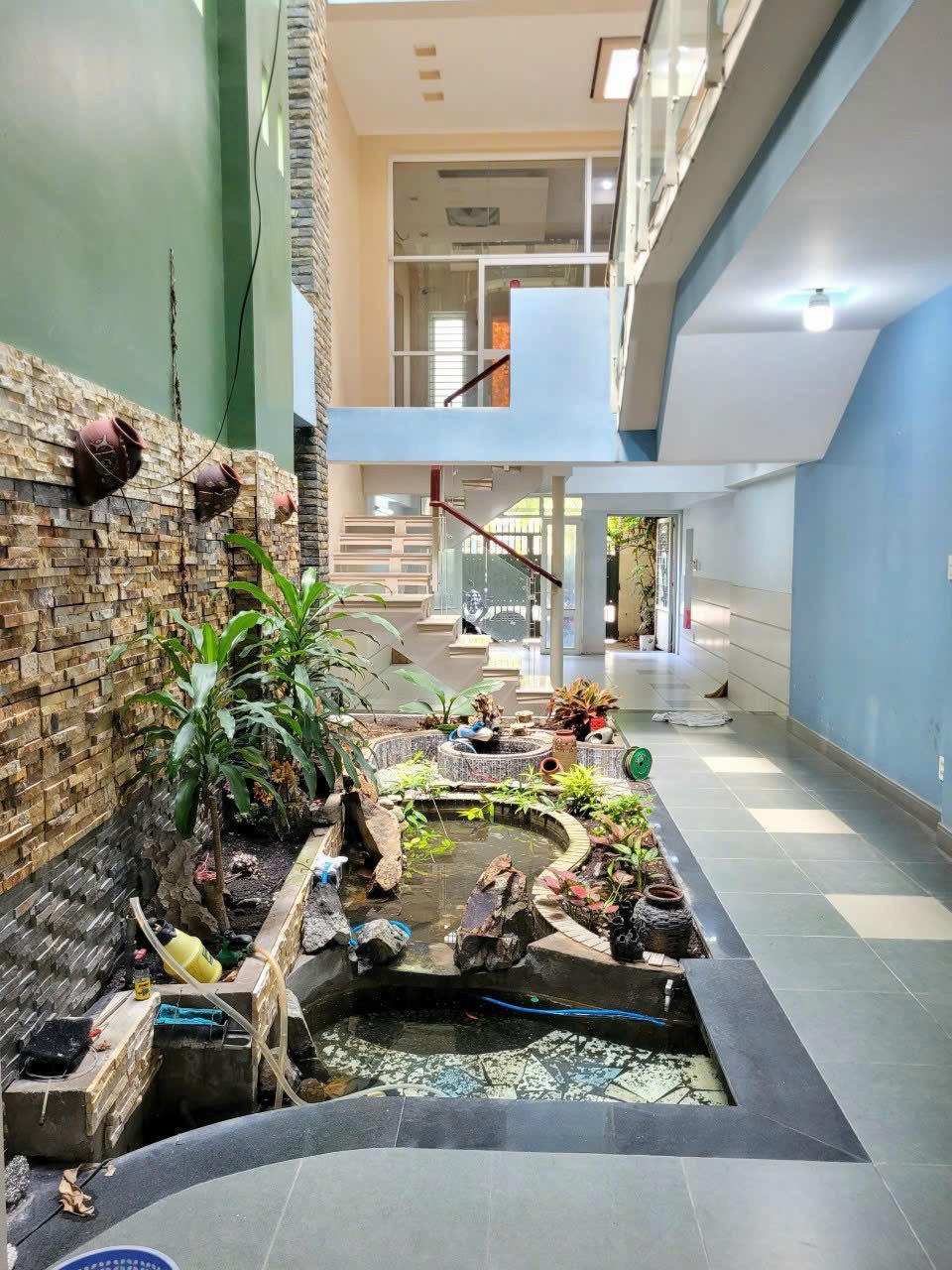 MẶT TIỀN BIỆT THỰ MINI CẦM BÁ THƯỚC PHƯỜNG 7 QUẬN PHÚ NHUẬN GIÁ 23 TỶ.