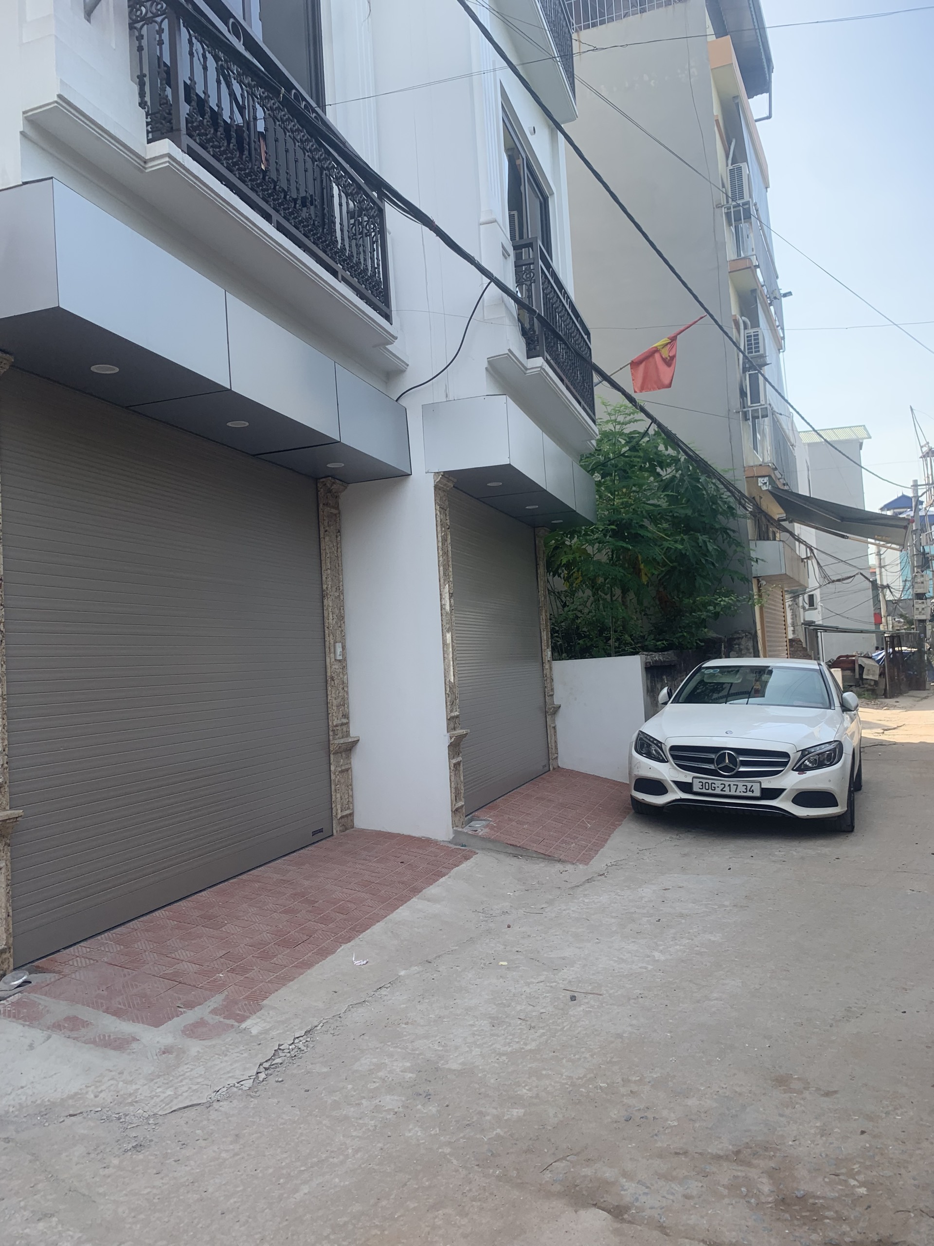 Chính chủ bán gấp nhà xây 4 tầng thiết kế phong cách hiện đại giá chỉ 2,75 tỷ tại Yên Nghĩa - Hà Đông.