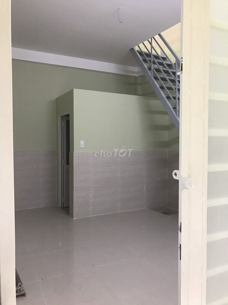 Bán gấp 2 căn trọ liền kề (nở hậu) chỉ với 4.5 tỷ đường Lạc Long Quân, Tân Bình.