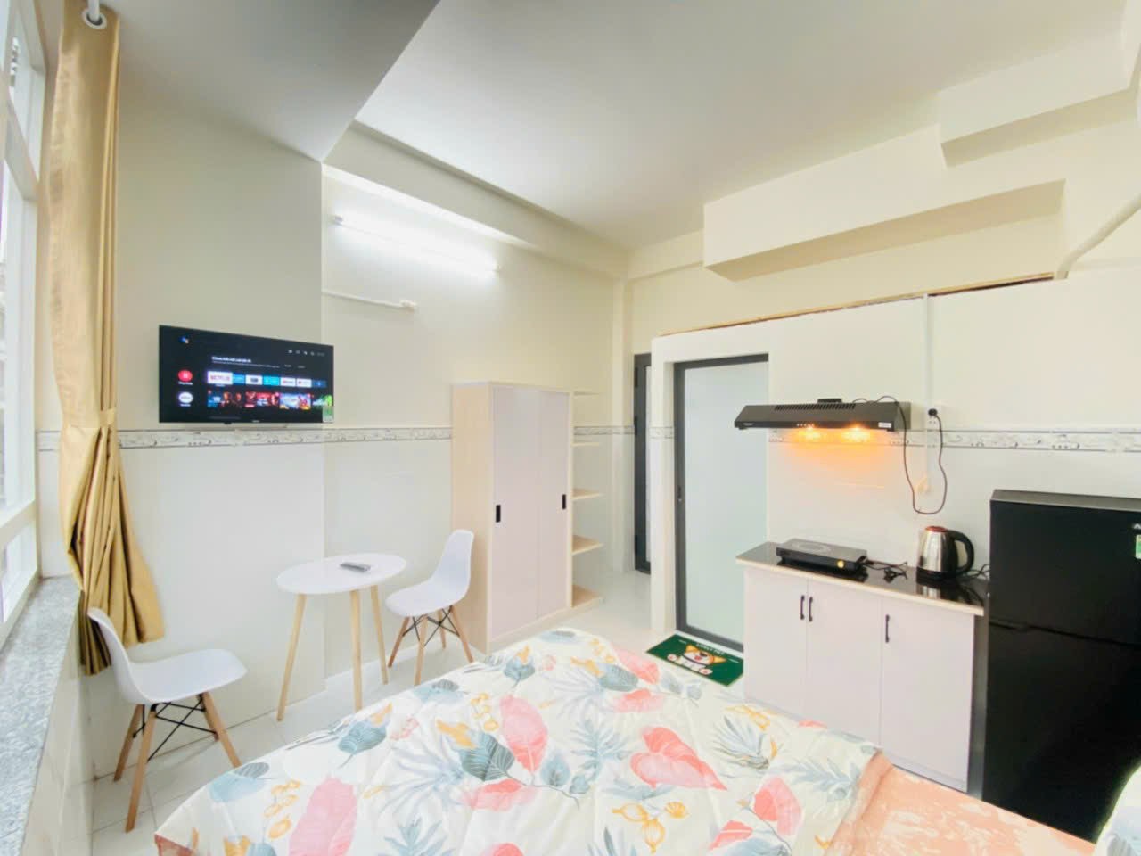 ** CHO THUÊ CHDV FULL NỘI THẤT ĐƯỜNG TÔ HIẾN THÀNH - PHƯỜNG 14 - QUẬN 10 - TP.HCM **.