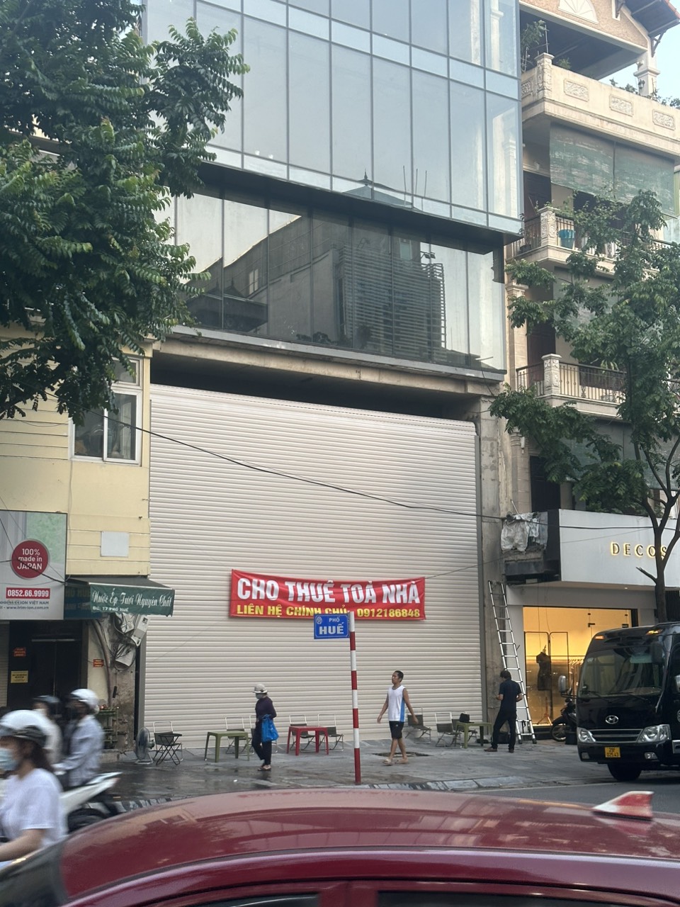 Cho thuê mặt phố Tam Khương, Đống Đa 75m2/