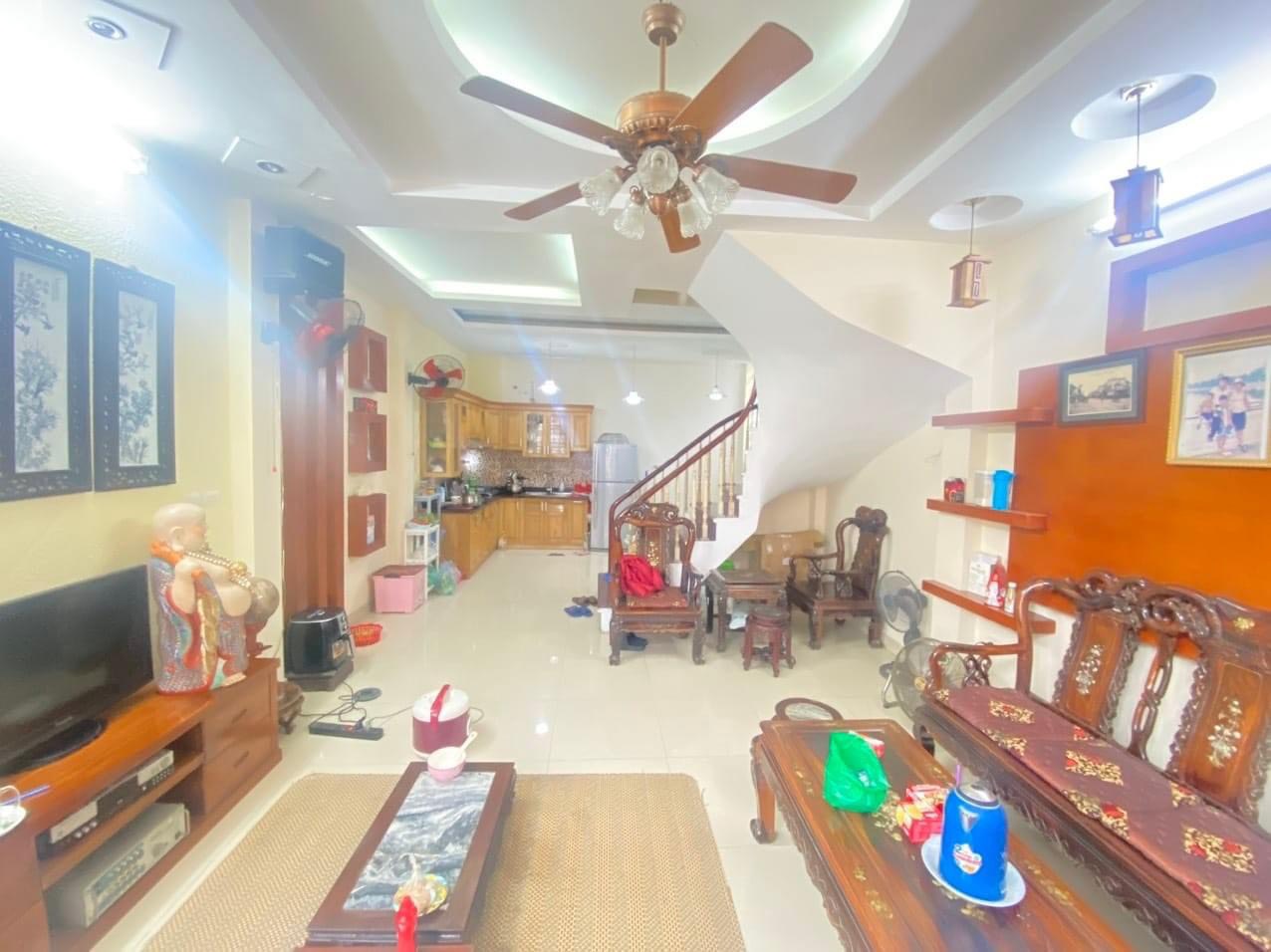 BÁN NHÀ KHÂM THIÊN ĐỐNG ĐA THÔNG SỐ VÀNG NHÀ ĐẸP GIÁ RẺ NGÕ KINH DOANH ĐỈNH