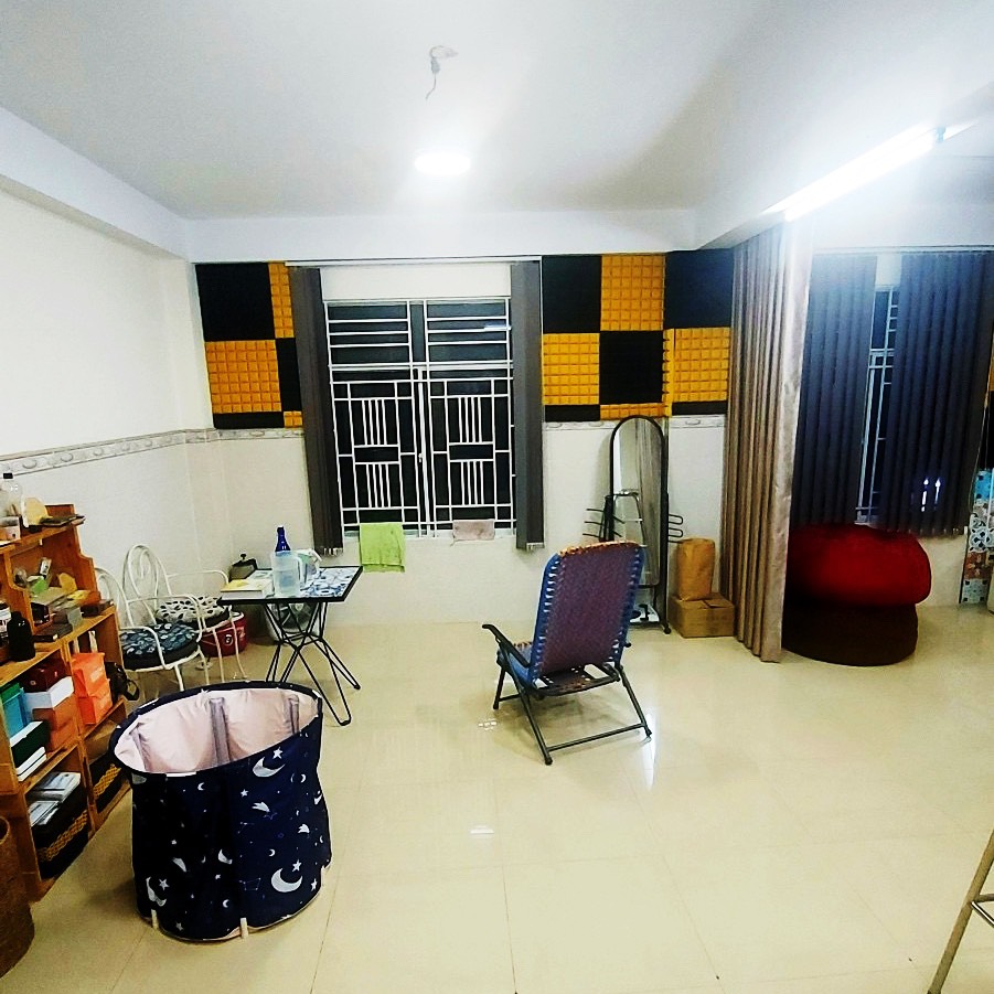 Bán gấp nhà hẻm 5m Thoại Ngọc Hầu quận Tân phú 4 x 25m chỉ 5.3 tỷ TL CC.