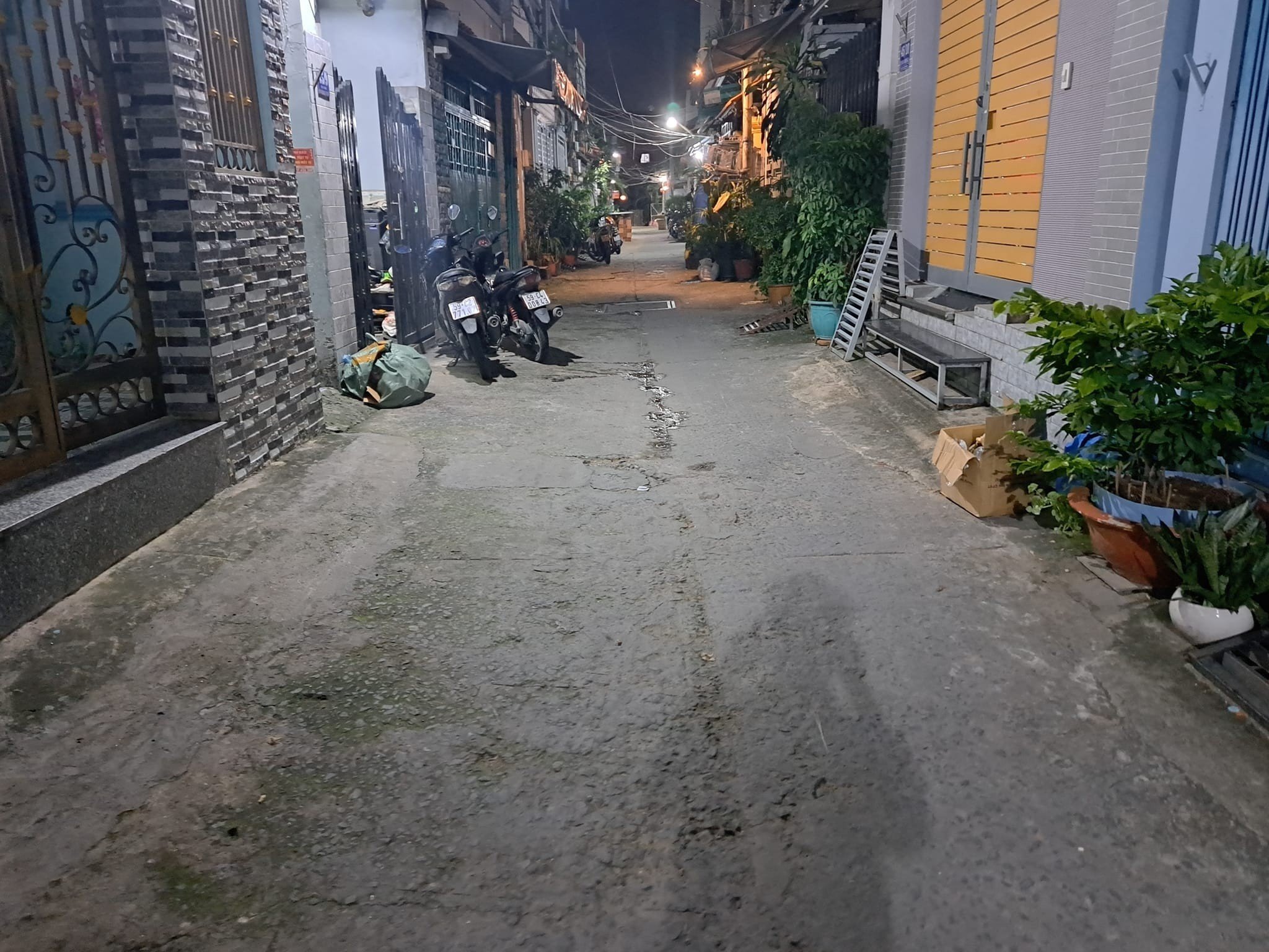 7 CHỖ TỚI NHÀ - NỞ HẬU TÀI LÔC - 2 TẦNG - ĐƯỜNG SỐ 10 - Q7 - CHỈ 5TỶ950.