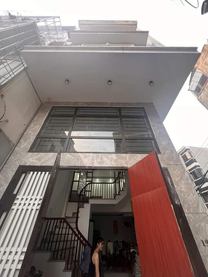 Định Công Thượng, 36m2, 5 tầng mới xây, giá nhỉnh 4 tỷ