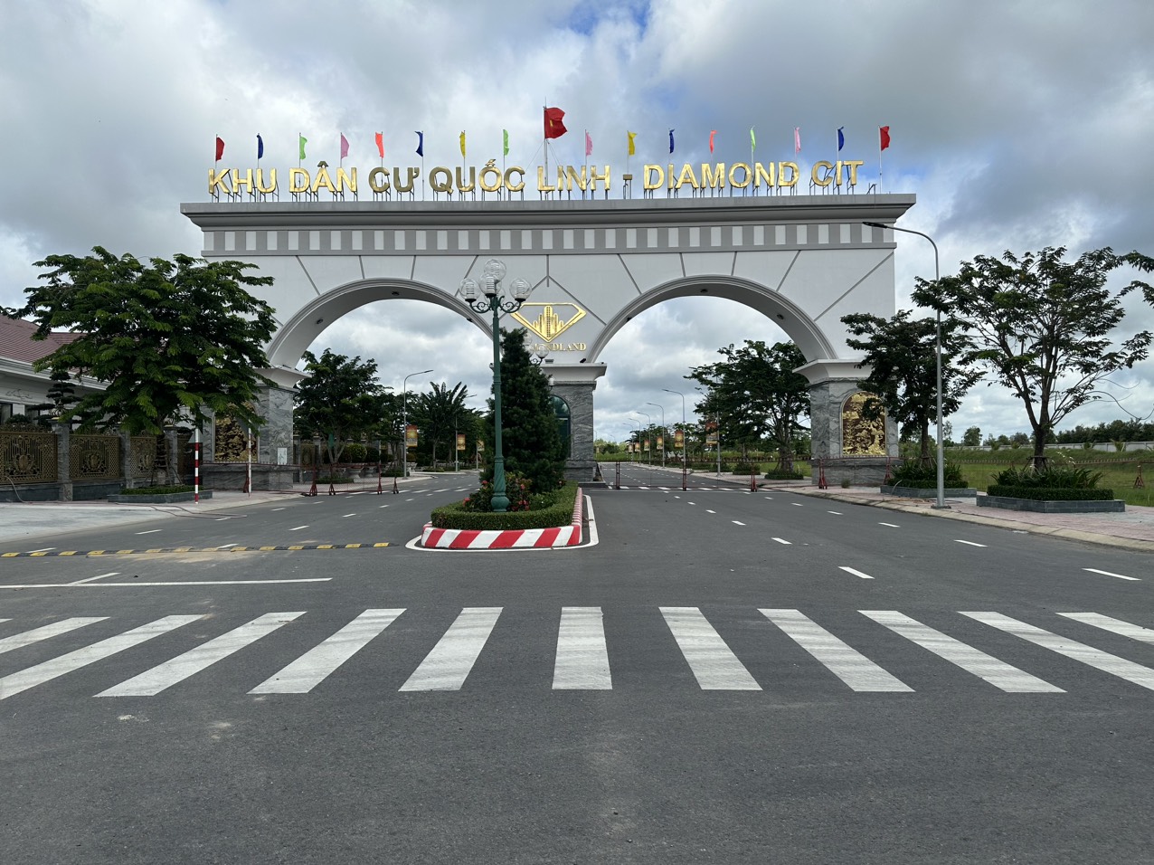 Đất Thành phố LONG AN giá 320 triệu nhận sổ đỏ liền tay.