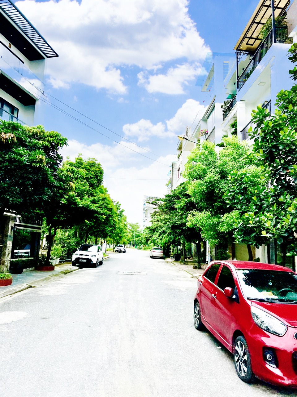 Bán đất tại vị trí sau Quận Uỷ, Hồng Bàng, Hải Phòng lô đất duy nhất hướng ĐN giá 95 triệu/m2.