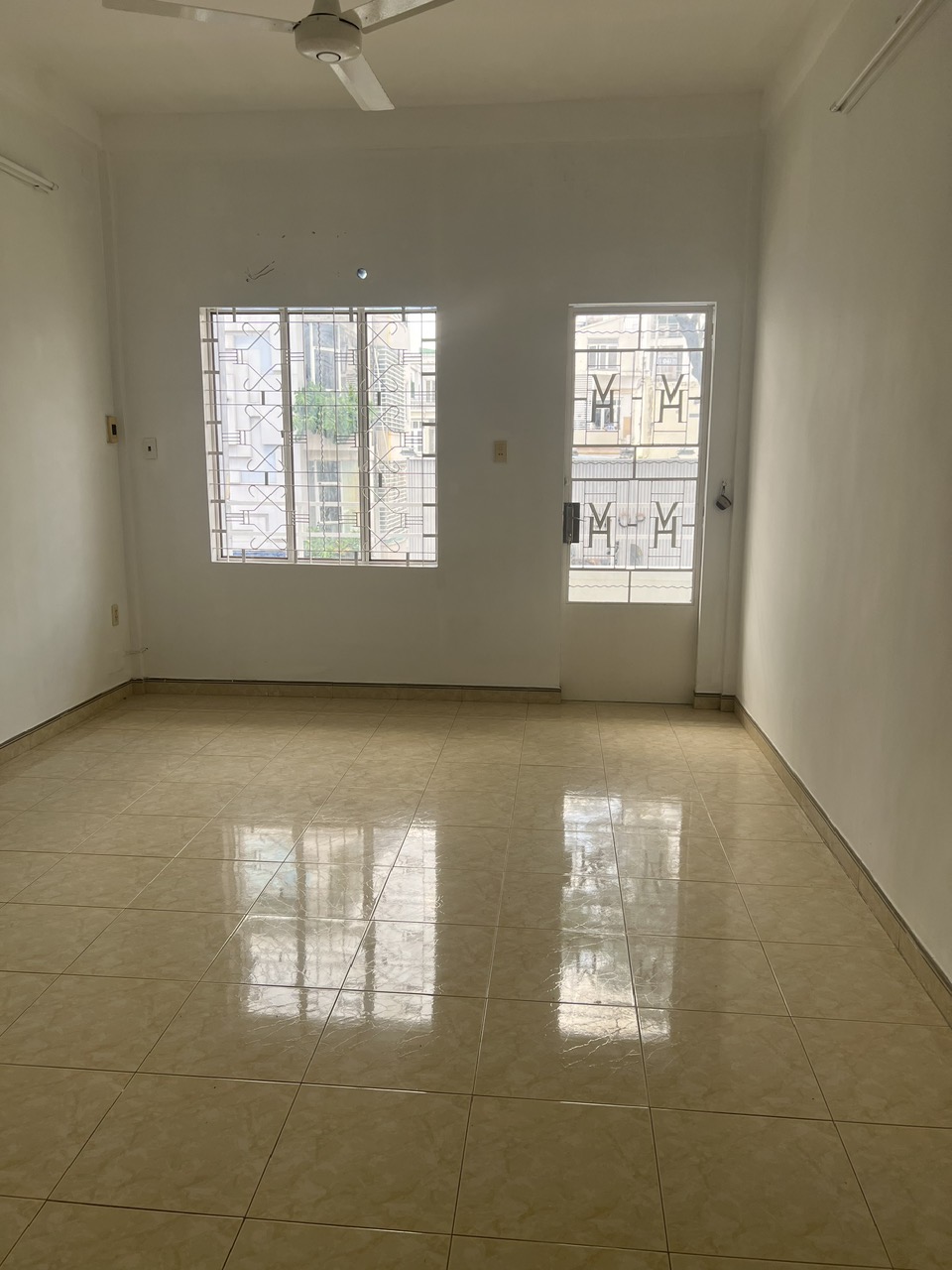 **CHÍNH CHỦ CHO THUÊ CĂN HỘ PHƯỜNG BẾN THÀNH - QUẬN 1 - TP. HỒ CHÍ MINH**.