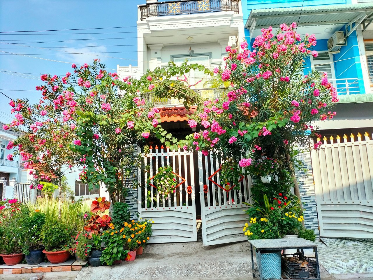 Chính chủ bán nhà 1 trệt 1 lầu Ấp Xoài Đôi, Cần Đước, Long An.