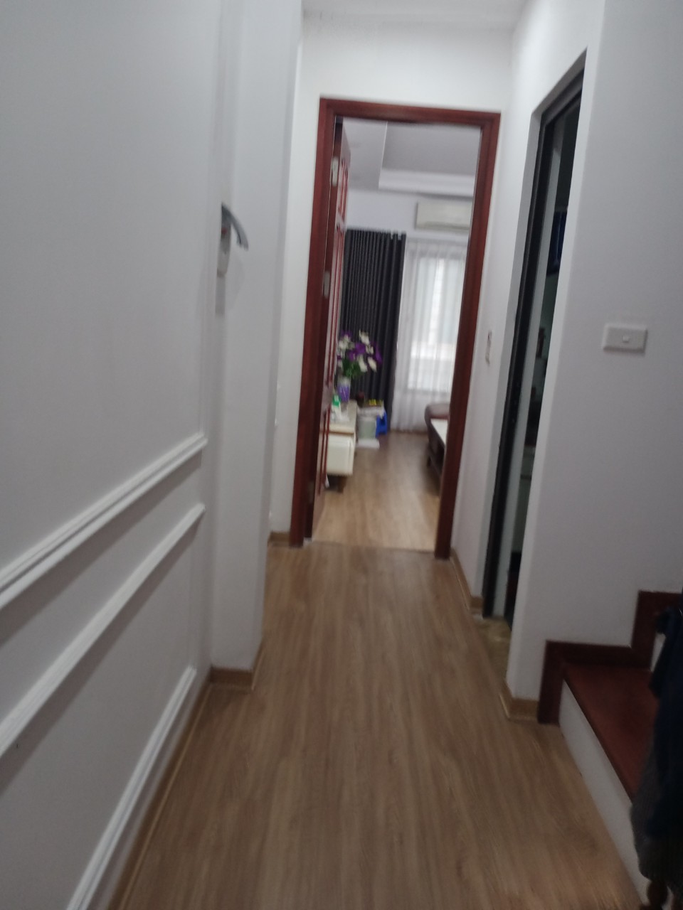 Chính chủ bán nhà tại ngõ 89 Lạc Long Quân, Cầu Giấy, Hà Nội.